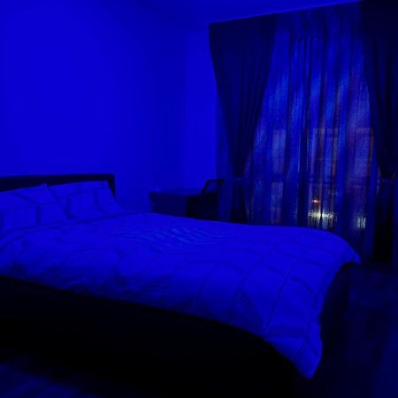 Cozy Apartment 2 Bedroom Private Parking คลูจ-นาโปกา ภายนอก รูปภาพ