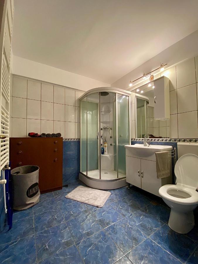 Cozy Apartment 2 Bedroom Private Parking คลูจ-นาโปกา ภายนอก รูปภาพ